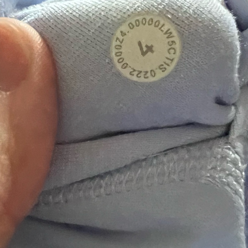 Lululemon pastel blue align high rise leggings size 4 (double lined) - Picture 5 of 7